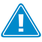 Ein blaues Schild mit Ausrufezeichen.
